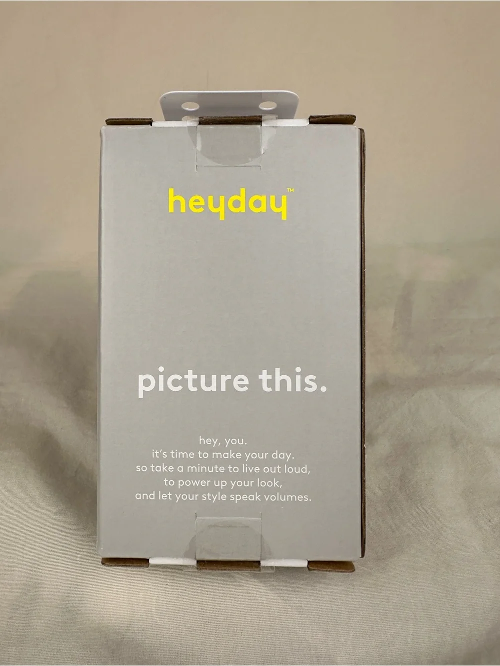 heyday Disposable 35mm film camera with flash